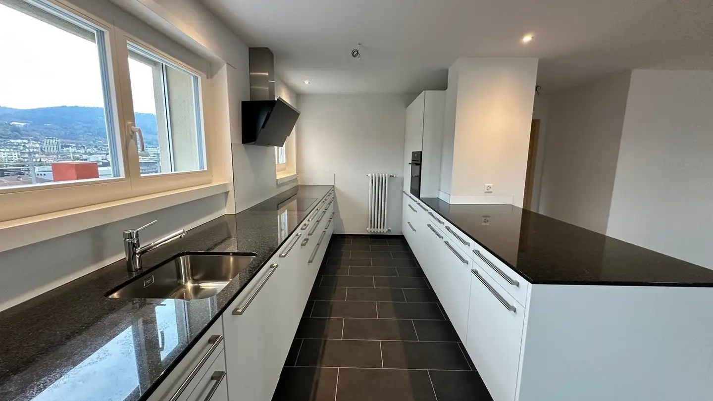 Penthouse for rent - Rue Des Prés / Mattenstrasse 126, 2503 Biel/Bienne - Photo 4