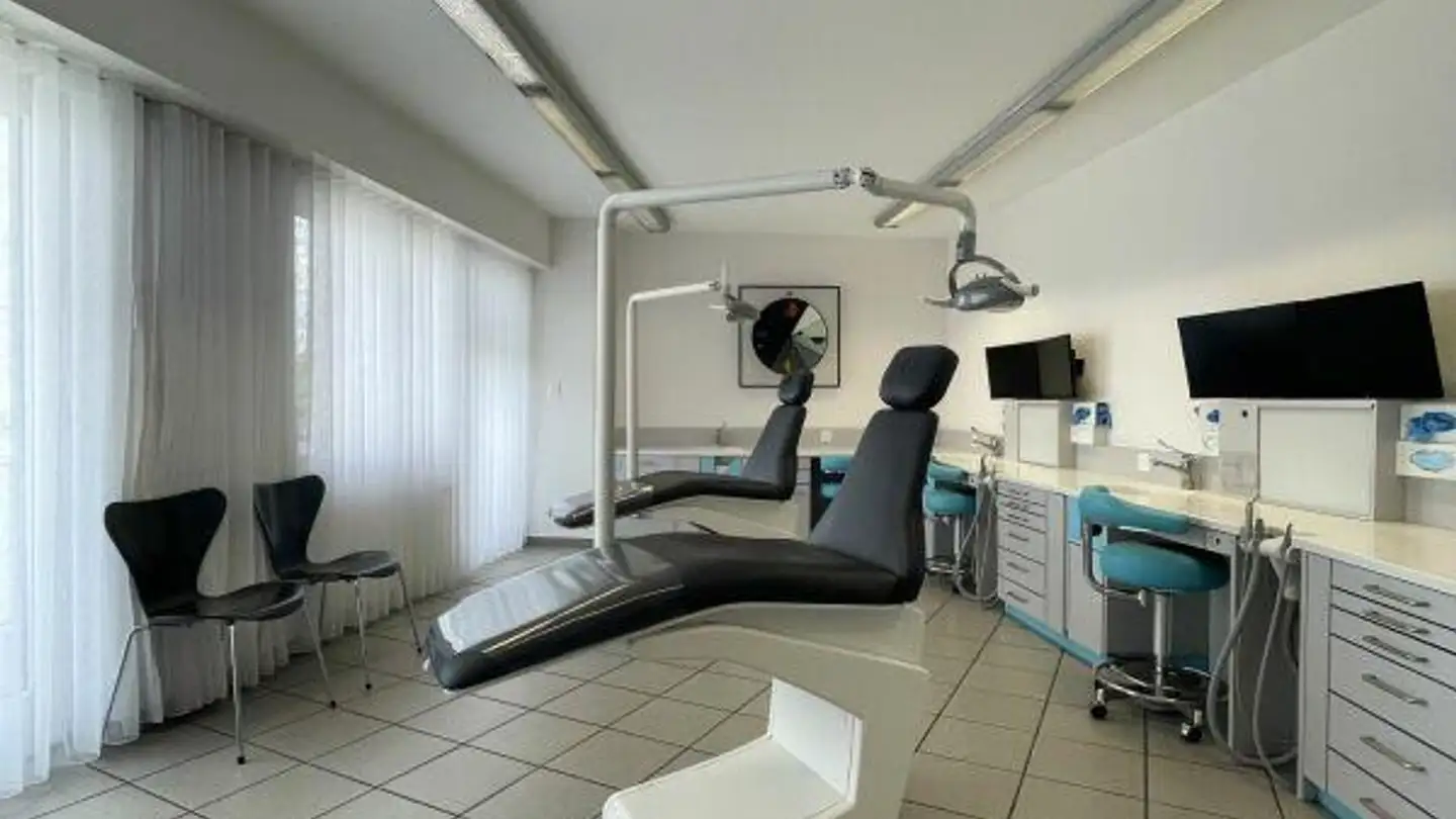 Arztpraxis mieten - Obere Bahnhofstrasse 1, 9500 Wil SG - Foto 2