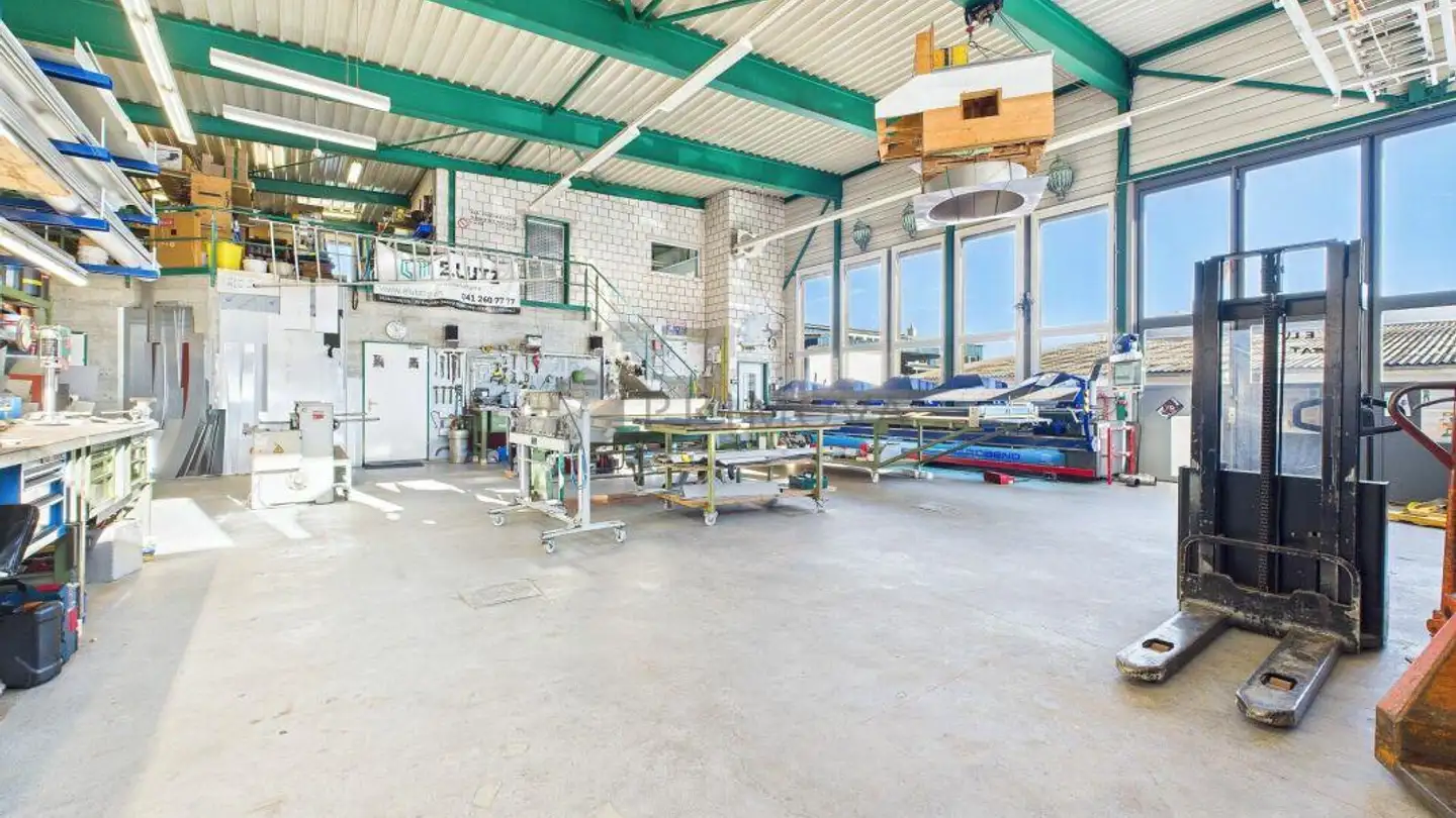 Gewerbe kaufen - 6015 Luzern - Foto 2