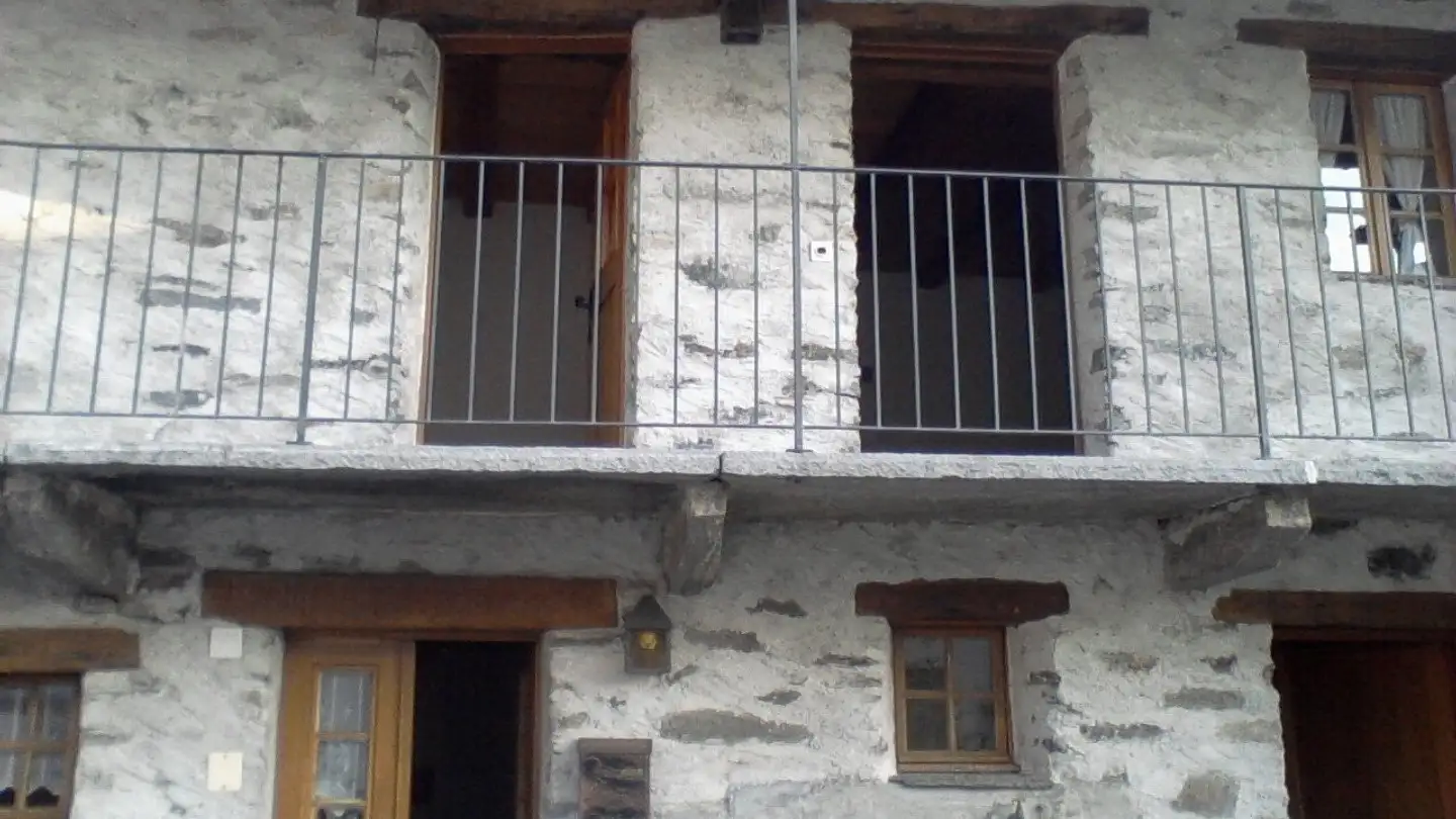 Einfamilienhaus mieten - Caraa De Neer 3, 6535 Roveredo GR - Foto 2