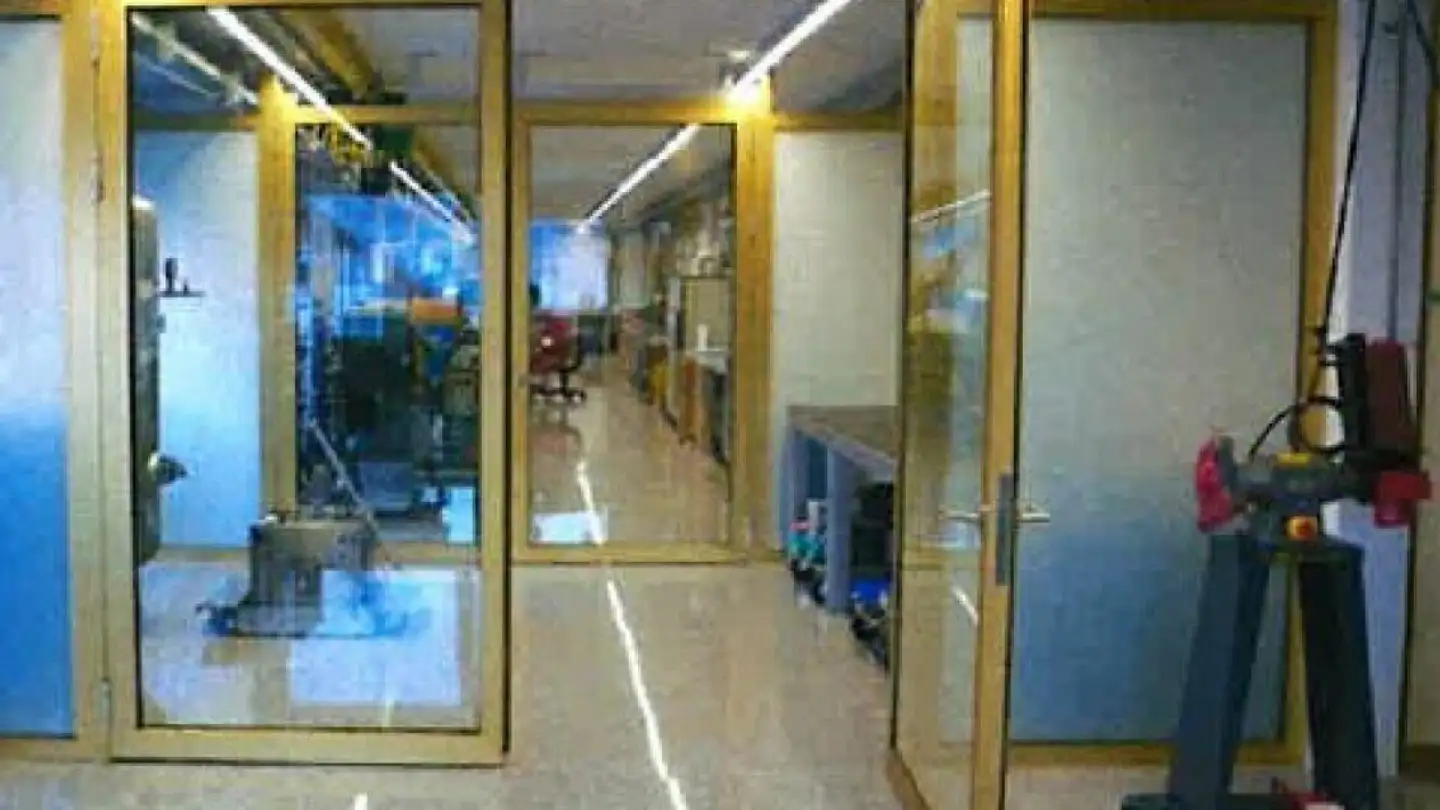 Commercial for sale - 6440 Brunnen