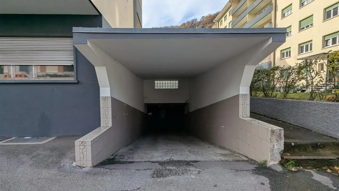 Single garage for rent - Avenue Des Terreaux, 1890 St-Maurice - Photo 3