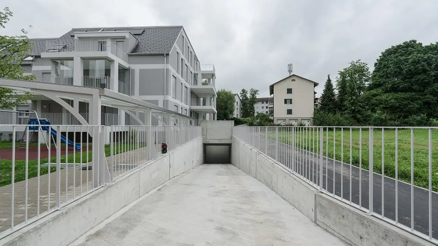 Outdoor parking space for rent - Flurstrasse 12, 8302 Kloten
