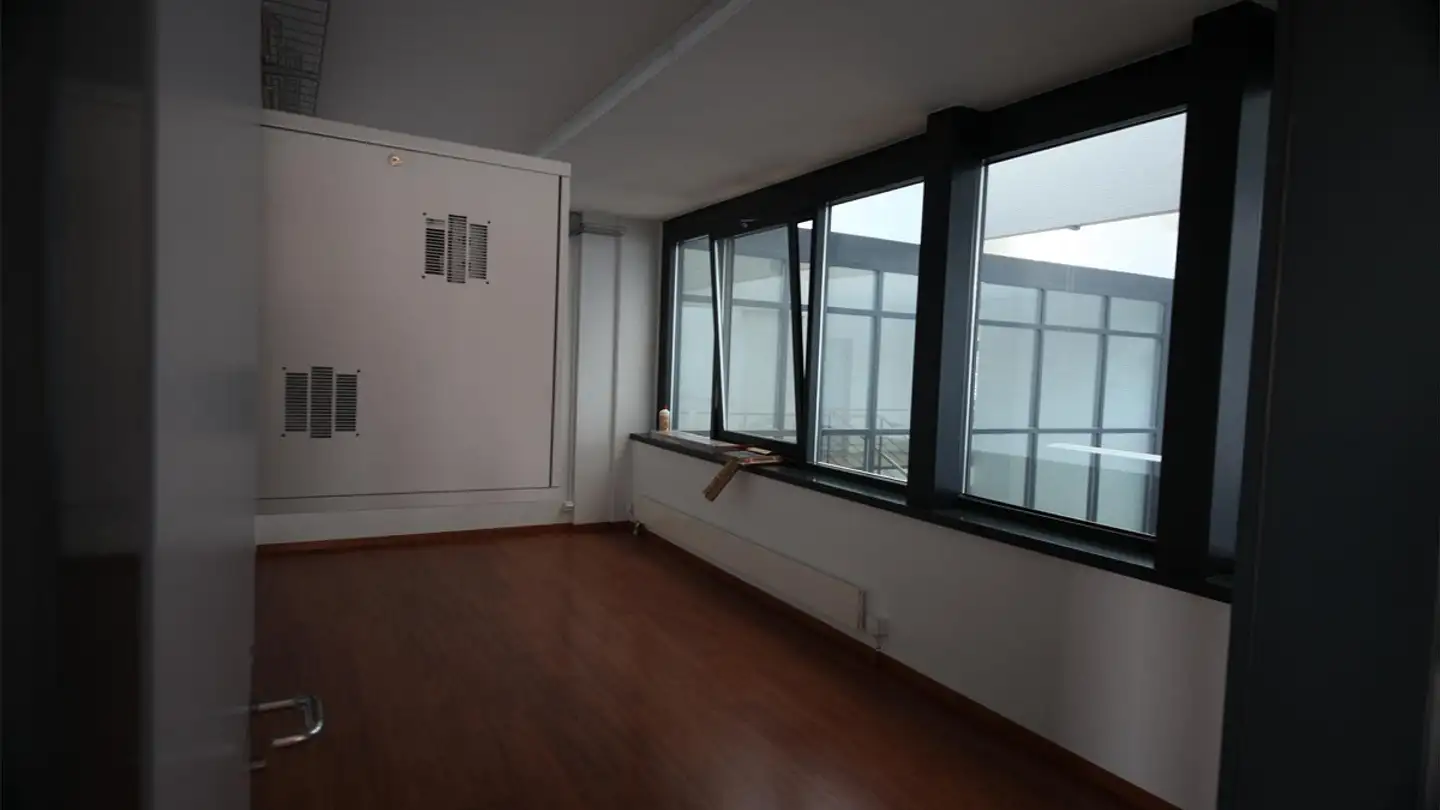 Commercial à louer - Rothenring 22, 6015 Luzern - Photo 2