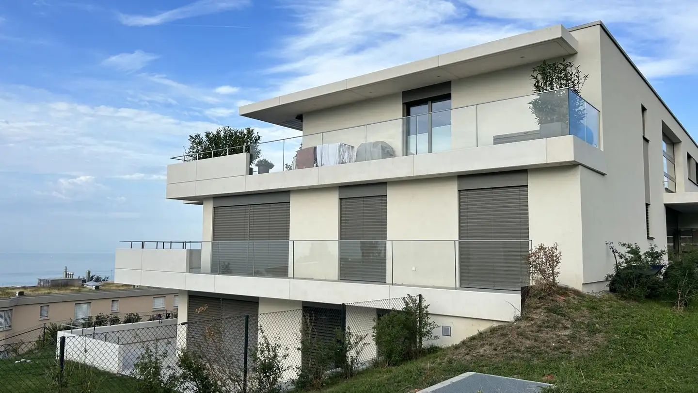 Stepped apartment for rent - Route De Belmont, 1093 La Conversion - Photo 2