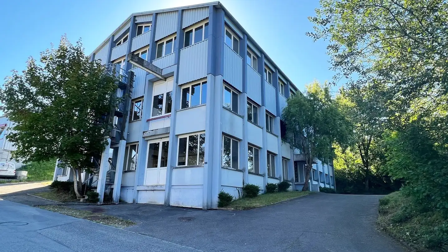 Commercial for rent - Galenweg 4, 2540 Grenchen - Photo 2