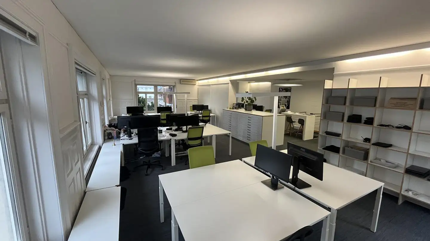 Spazio ufficio in affitto - Untere Bahnhofstrasse 12, 8640 Rapperswil SG - Photo 2