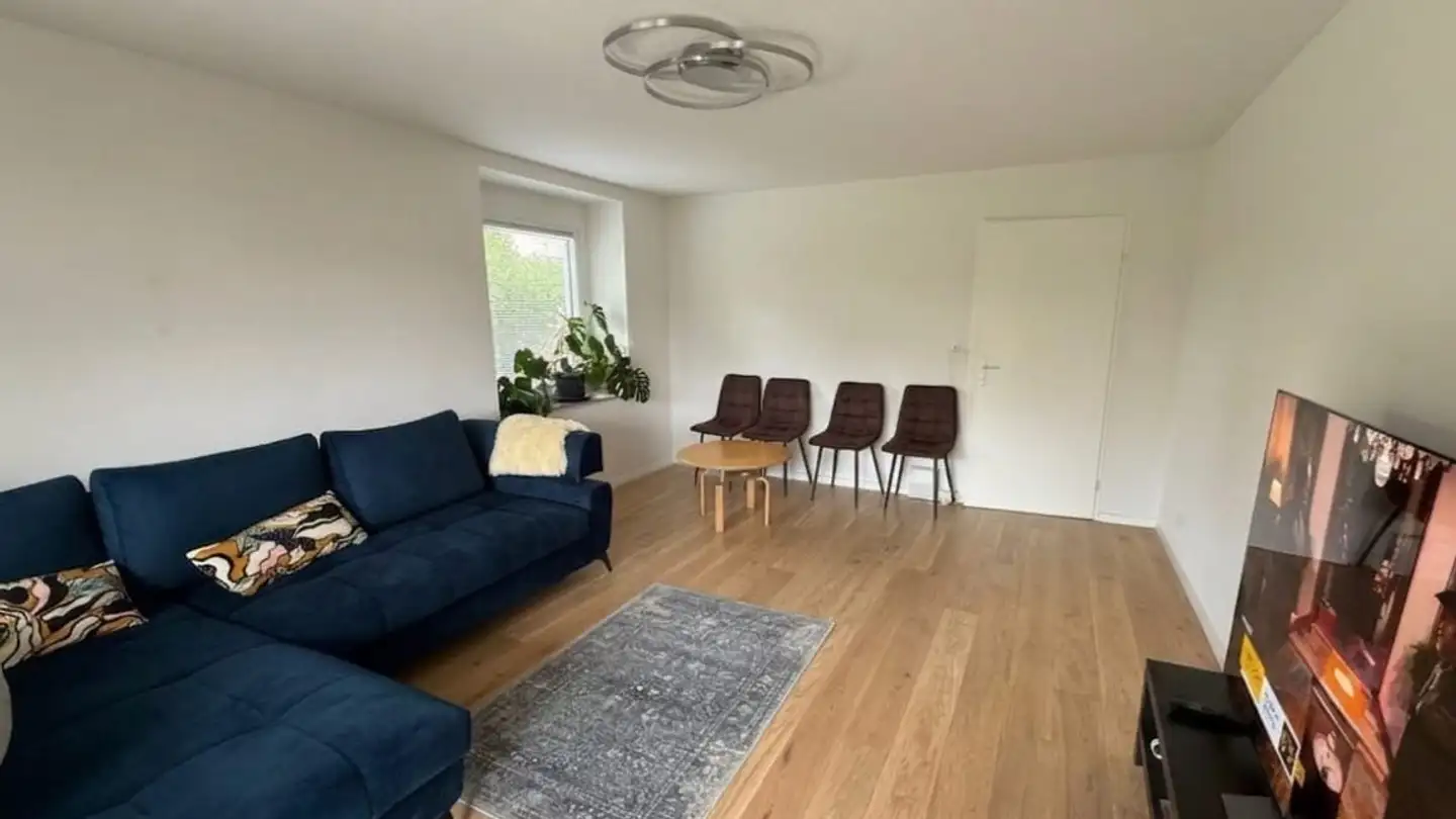 Wohnung mieten - Zelgstrasse 61, 8134 Adliswil - Foto 2