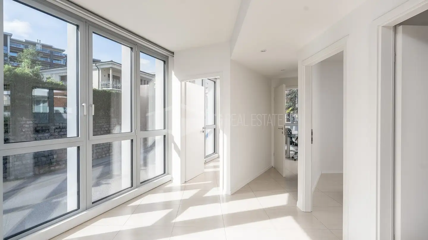 Spazio ufficio in affitto - Via San Gottardo, 6942 Savosa - Photo 4