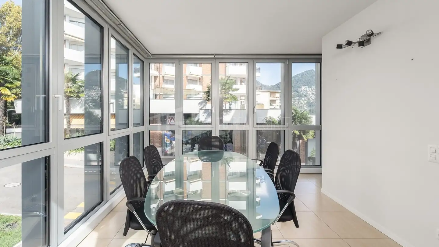 Spazio ufficio in affitto - Via San Gottardo, 6942 Savosa - Photo 2