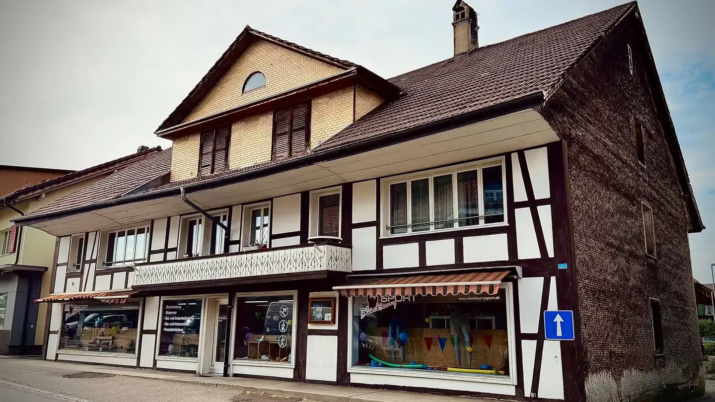 Edificio residenziale in vendita - Freiburgstrasse 4, 3150 Schwarzenburg