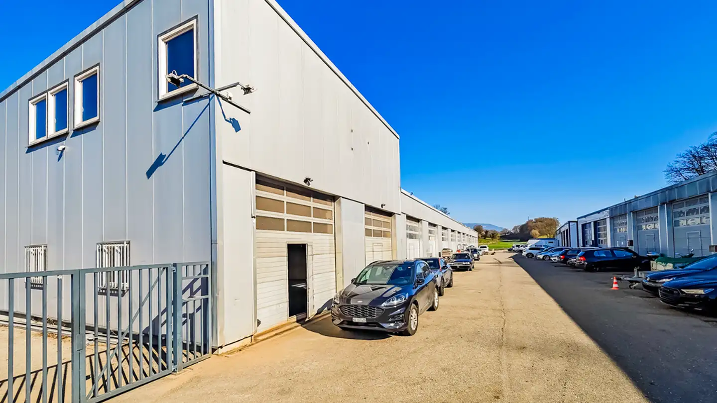 Gewerbe mieten - Zone Industrielle Les Russilles, 1443 Villars-sous-Champvent