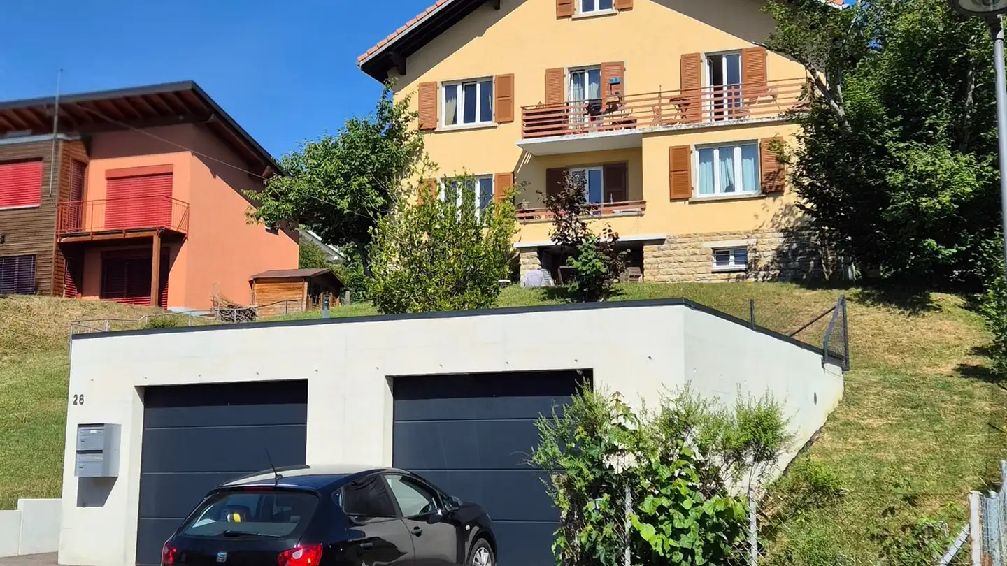 Single house for sale - Rue De Tête-De-Ran 28, 2300 La Chaux-de-Fonds - Photo 2
