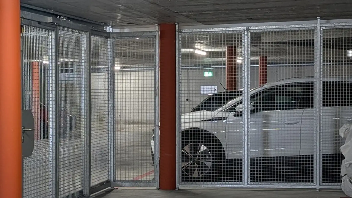 Garage singolo in affitto - 8610 Uster
