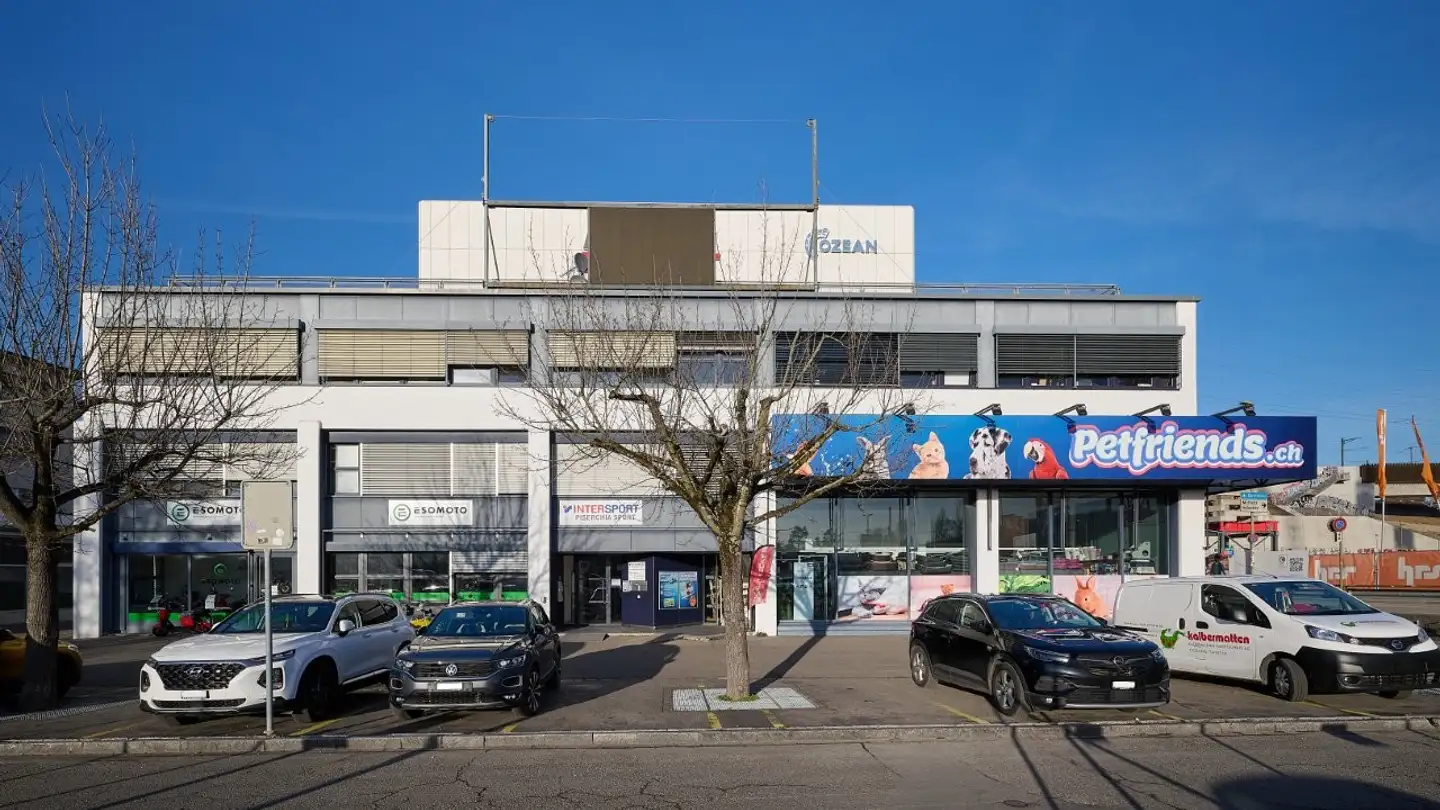 Negozio in affitto - Hagnaustrasse 25, 4132 Muttenz