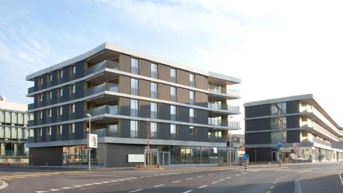 Tiefgaragenstellplatz mieten - Landorfstrasse 21, 3098 Köniz