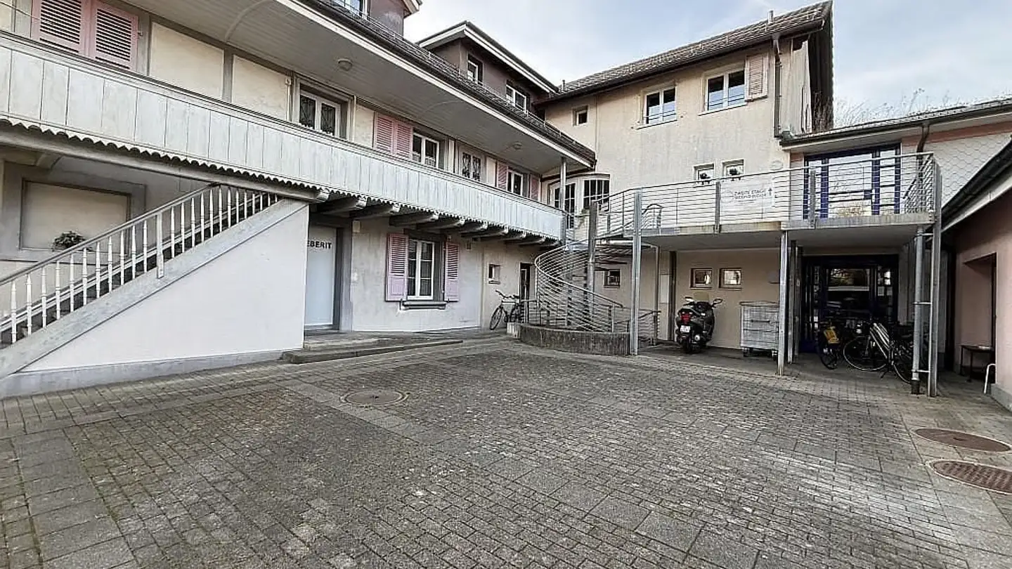 Gewerbe mieten - Alpenstrasse 8, 3072 Ostermundigen - Foto 2
