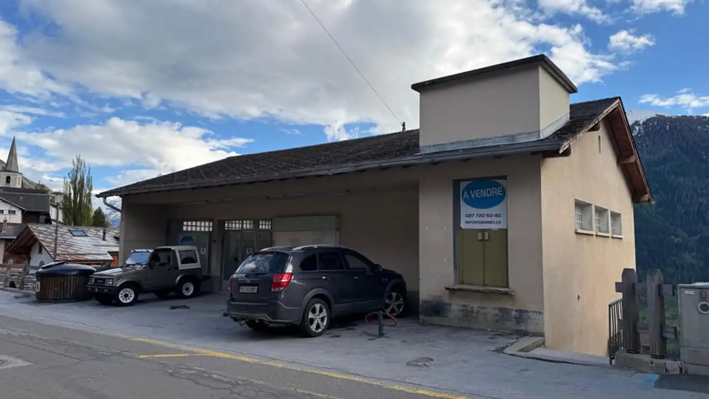 Immeuble résidentiel à vendre - 1969 St-Martin VS