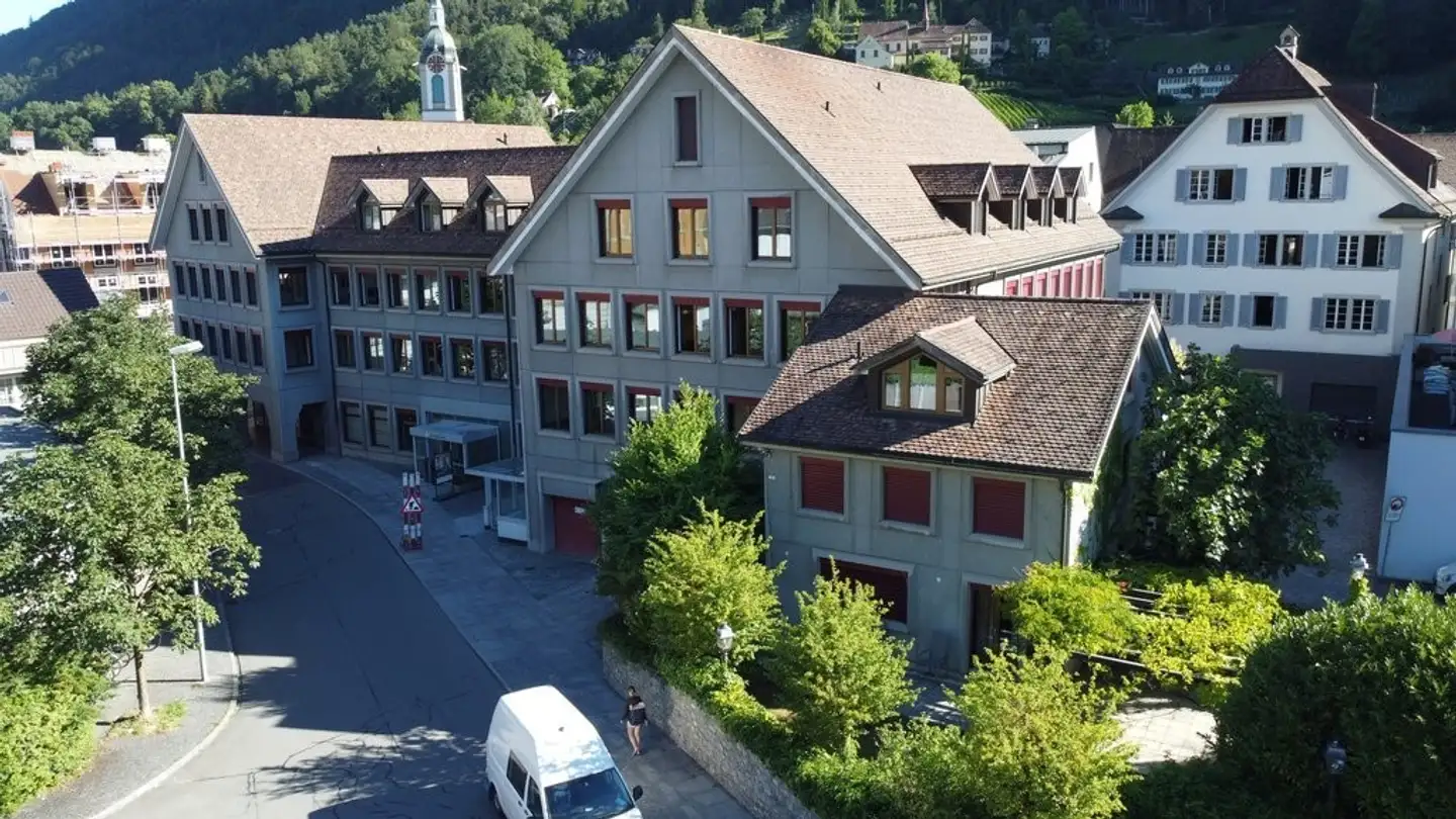 Storage space for rent - Bahnhofstrasse 1, 6460 Altdorf UR