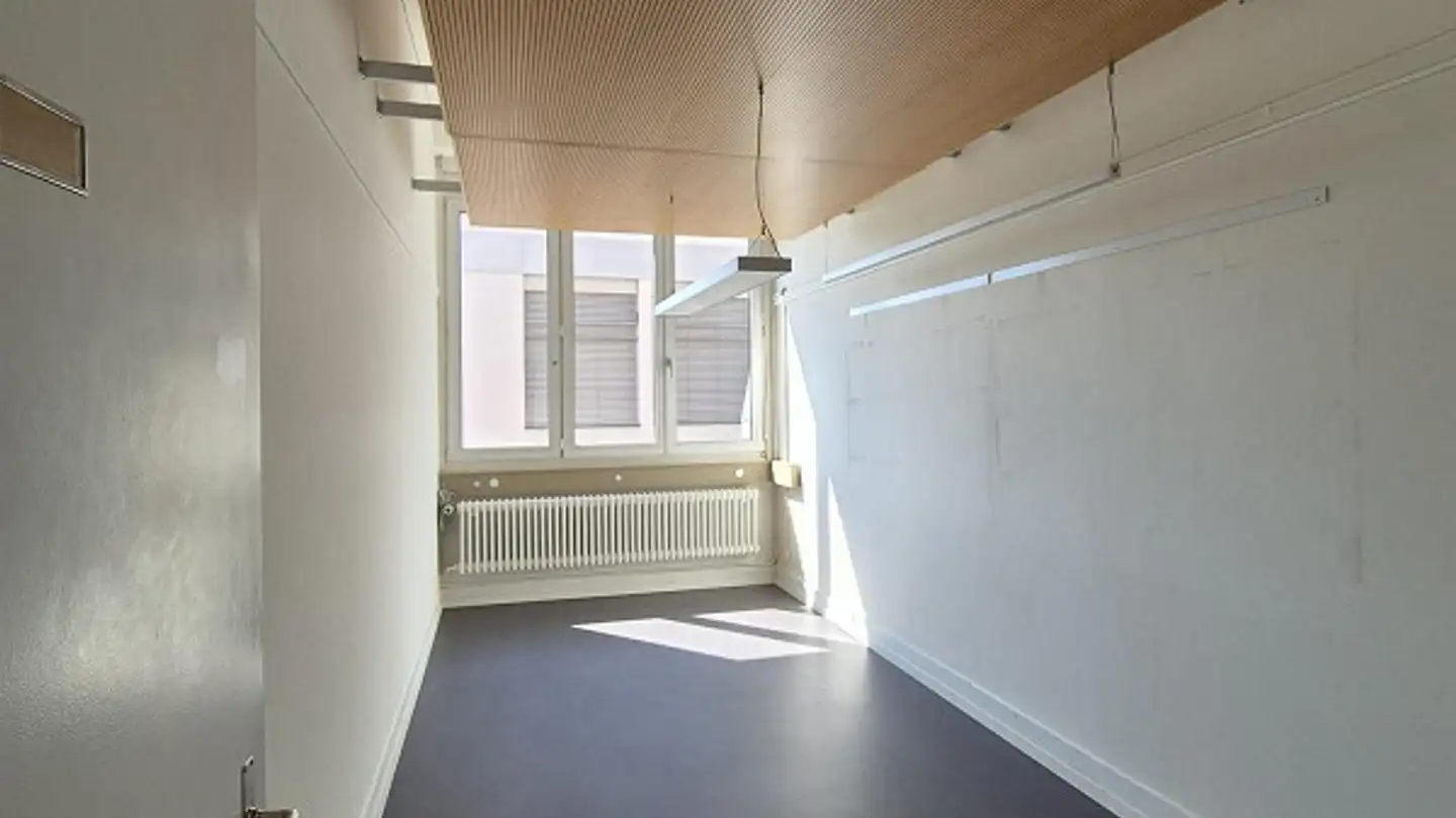 Gewerbe mieten - Rohrstrasse 56, 3507 Biglen - Foto 2
