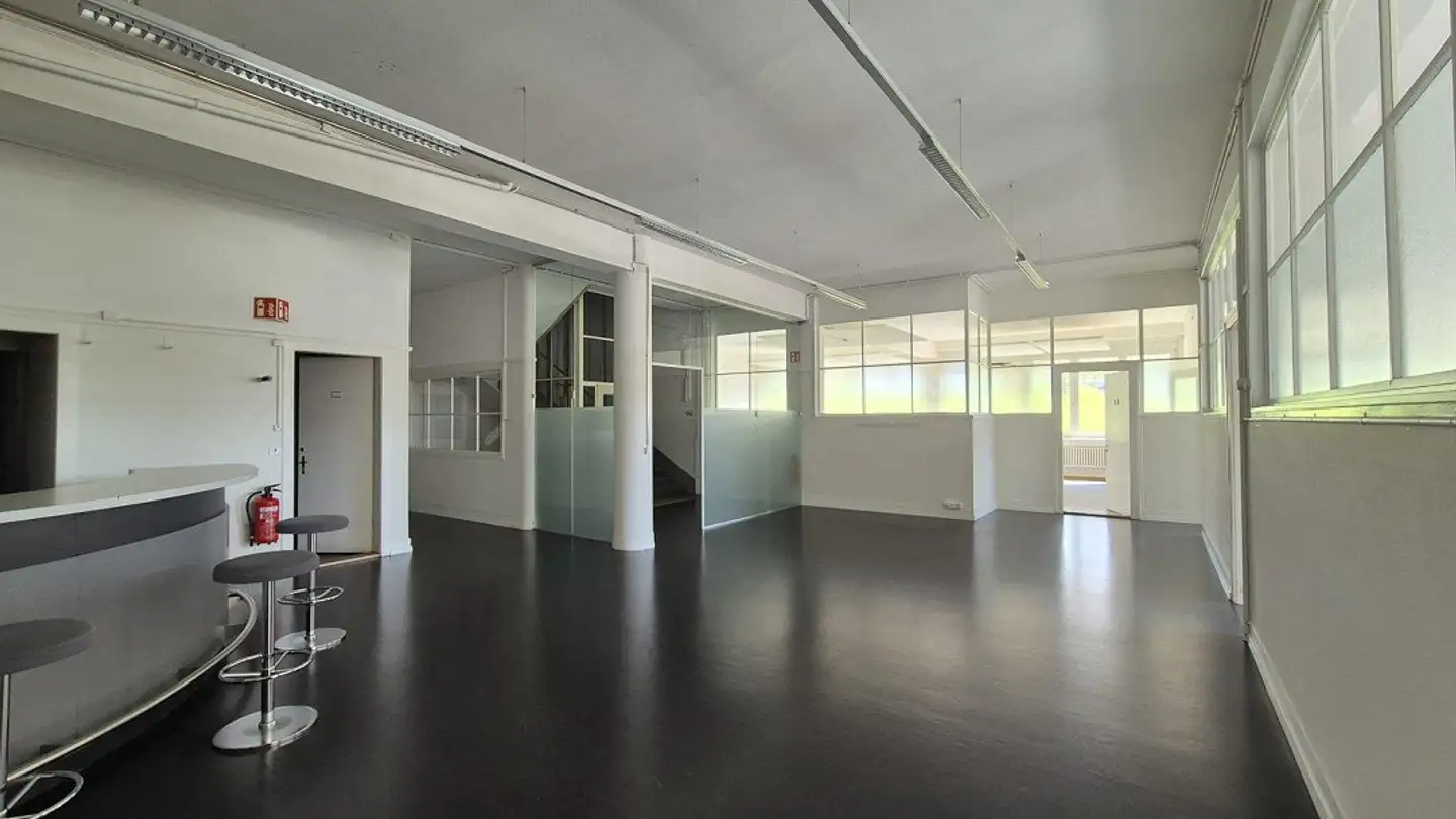 Gewerbe mieten - Rohrstrasse 56, 3507 Biglen