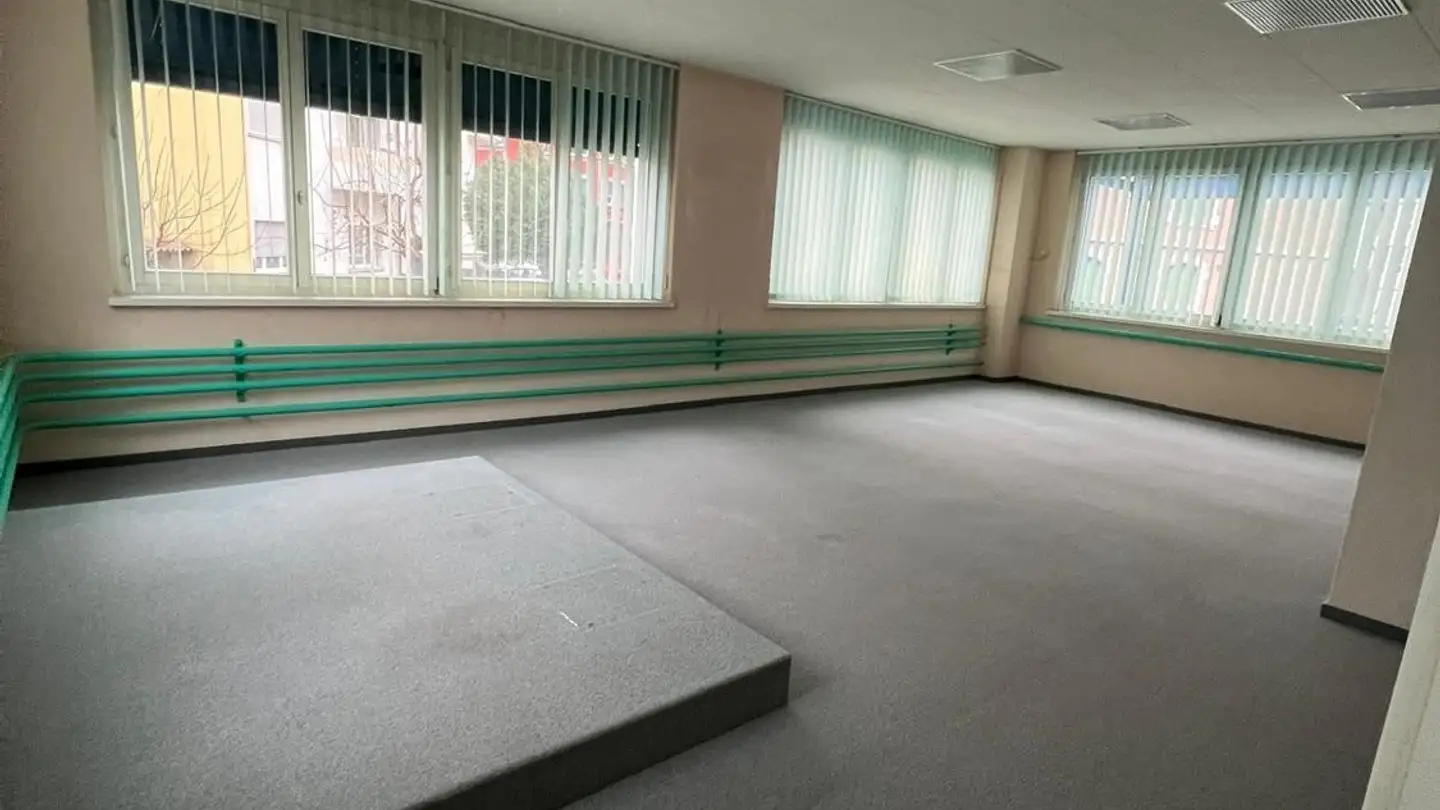 Bürofläche mieten - Chemin De La Nant 1, 2740 Moutier