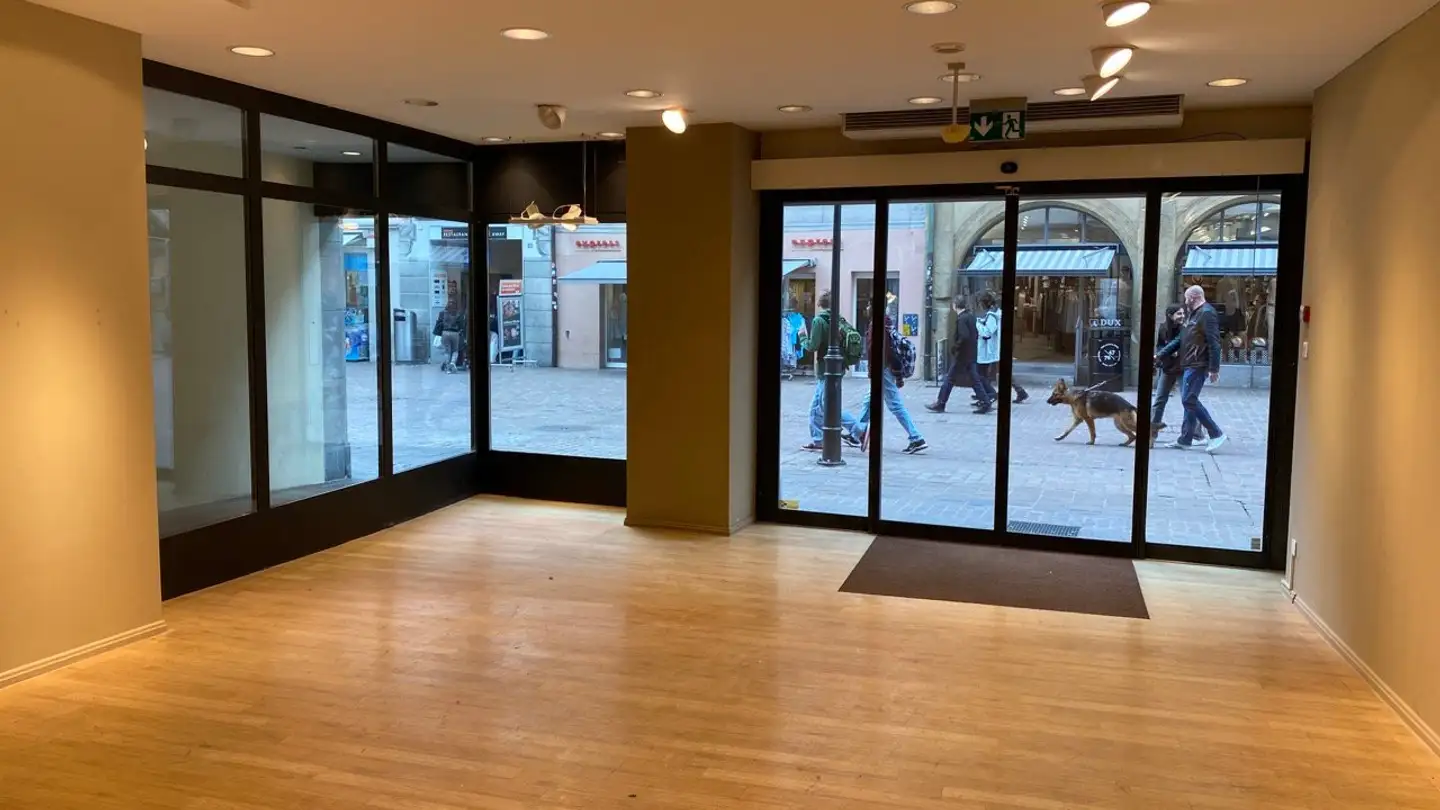 Negozio in affitto - Vorstadt 40, 8200 Schaffhausen