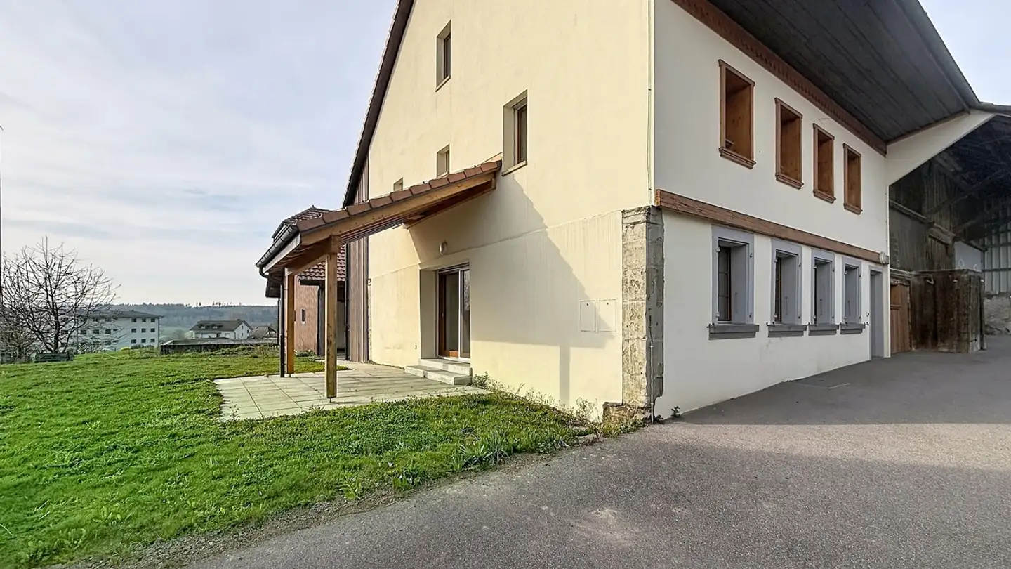 Duplex à louer - Route De Courtion, 1721 Misery