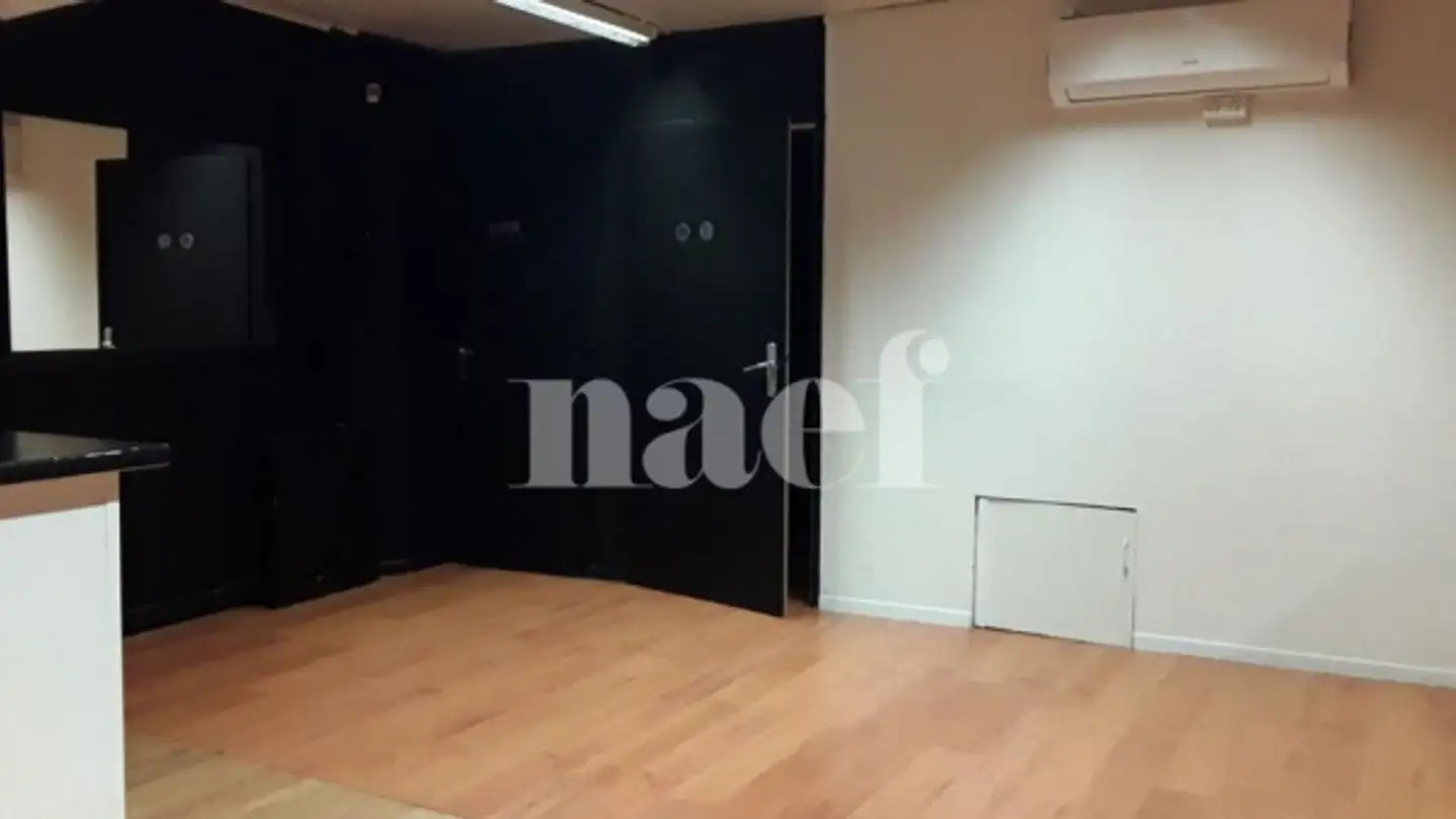 Gewerbe mieten - Rue De L'hôpital 3, 2000 Neuchâtel - Foto 2