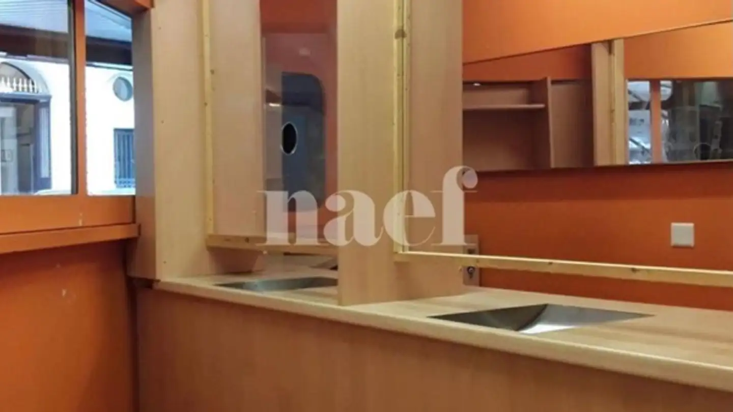 Gewerbe mieten - Rue De L'hôpital 3, 2000 Neuchâtel - Foto 4