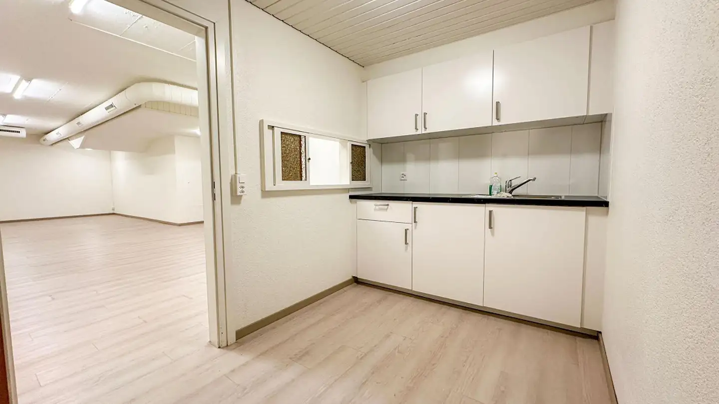 Storage space for rent - Riehenring 105, 4058 Basel - Photo 3