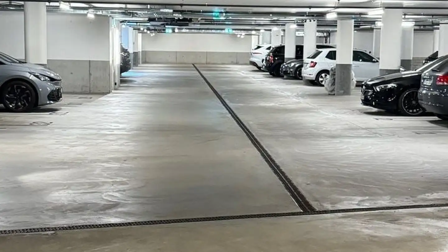 Underground parking space for rent - Rietgrabenstrasse 60, 8152 Opfikon