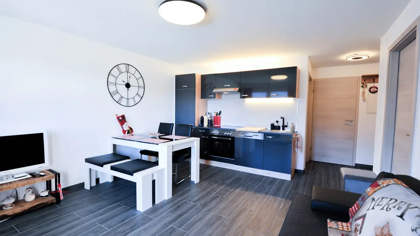 Furnished apartment for rent - 1981 Vex