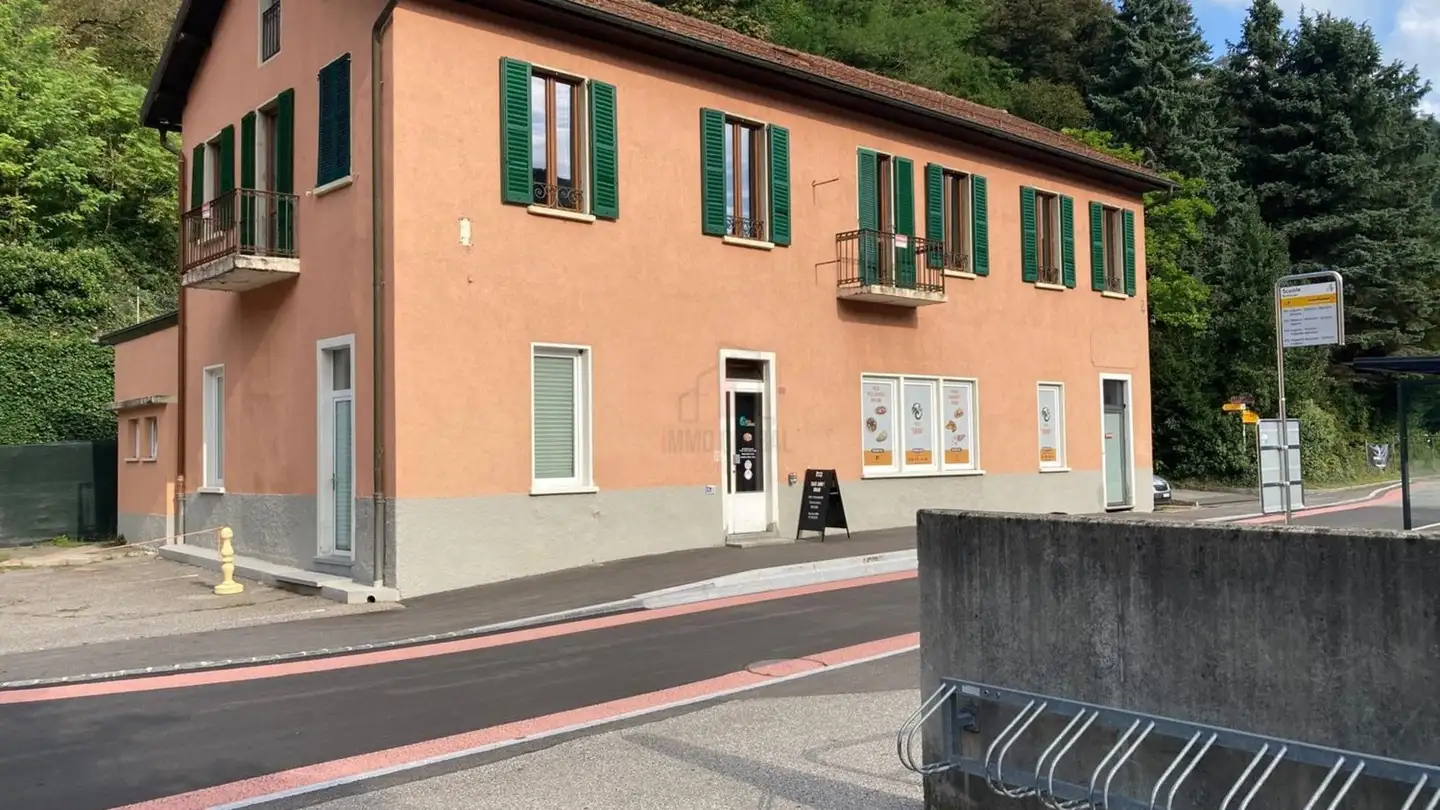 Spazio ufficio in vendita - Via Al Municipio, 6917 Barbengo - Photo 2