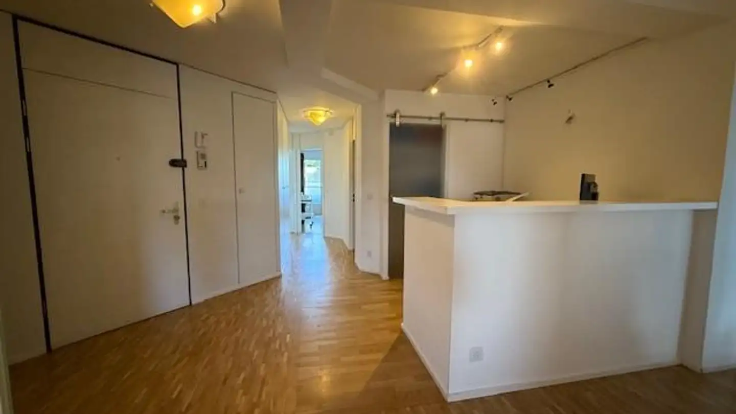 Commercial à louer - 1260 Nyon