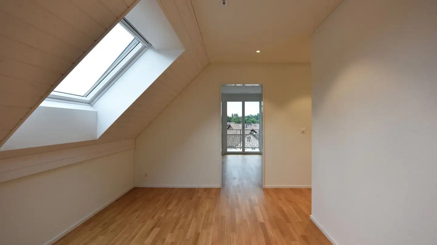 Dachgeschosswohnung mieten - Dorfstrasse 46a, 8484 Weisslingen - Foto 3