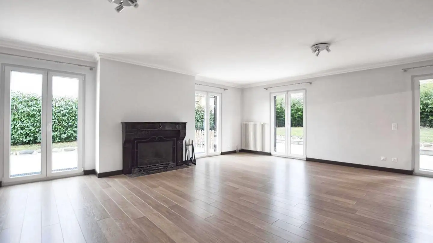 Semi-detached house for rent - Route De La Branvaude, 1290 Chavannes-des-Bois - Photo 3