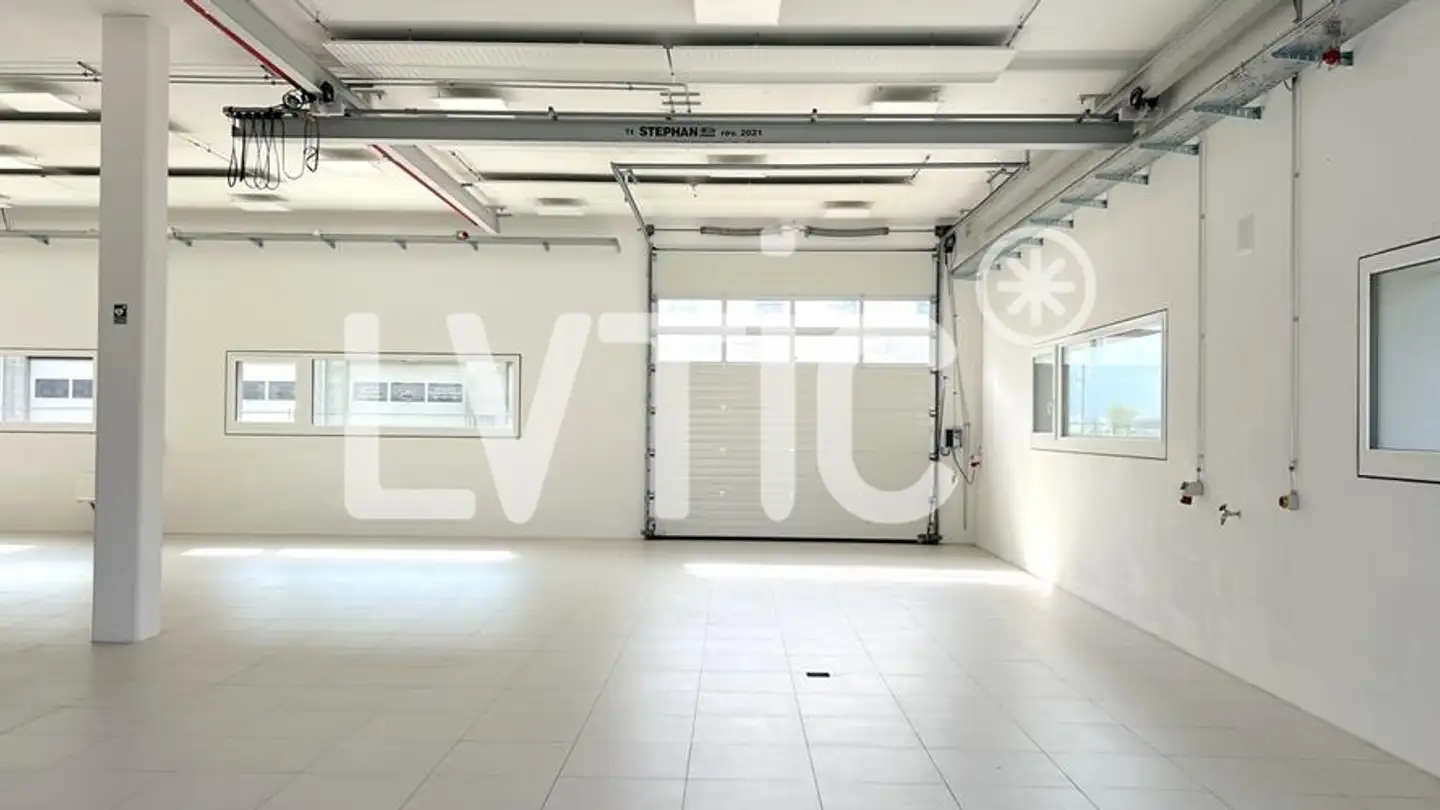 Espace de stockage à louer - Route Du Léman 33, 1907 Saxon - Photo 3