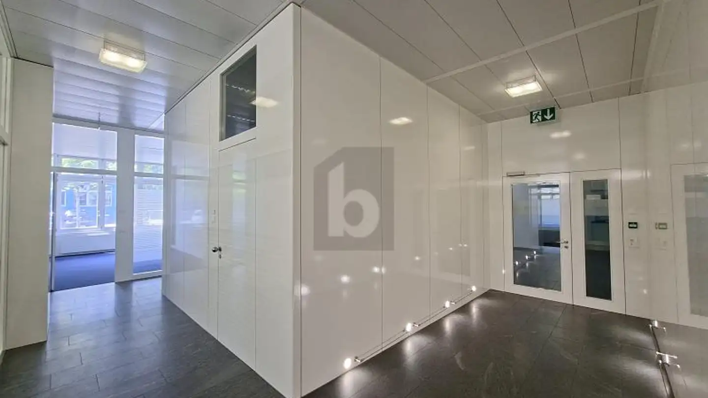 Bürofläche mieten - 6331 Hünenberg