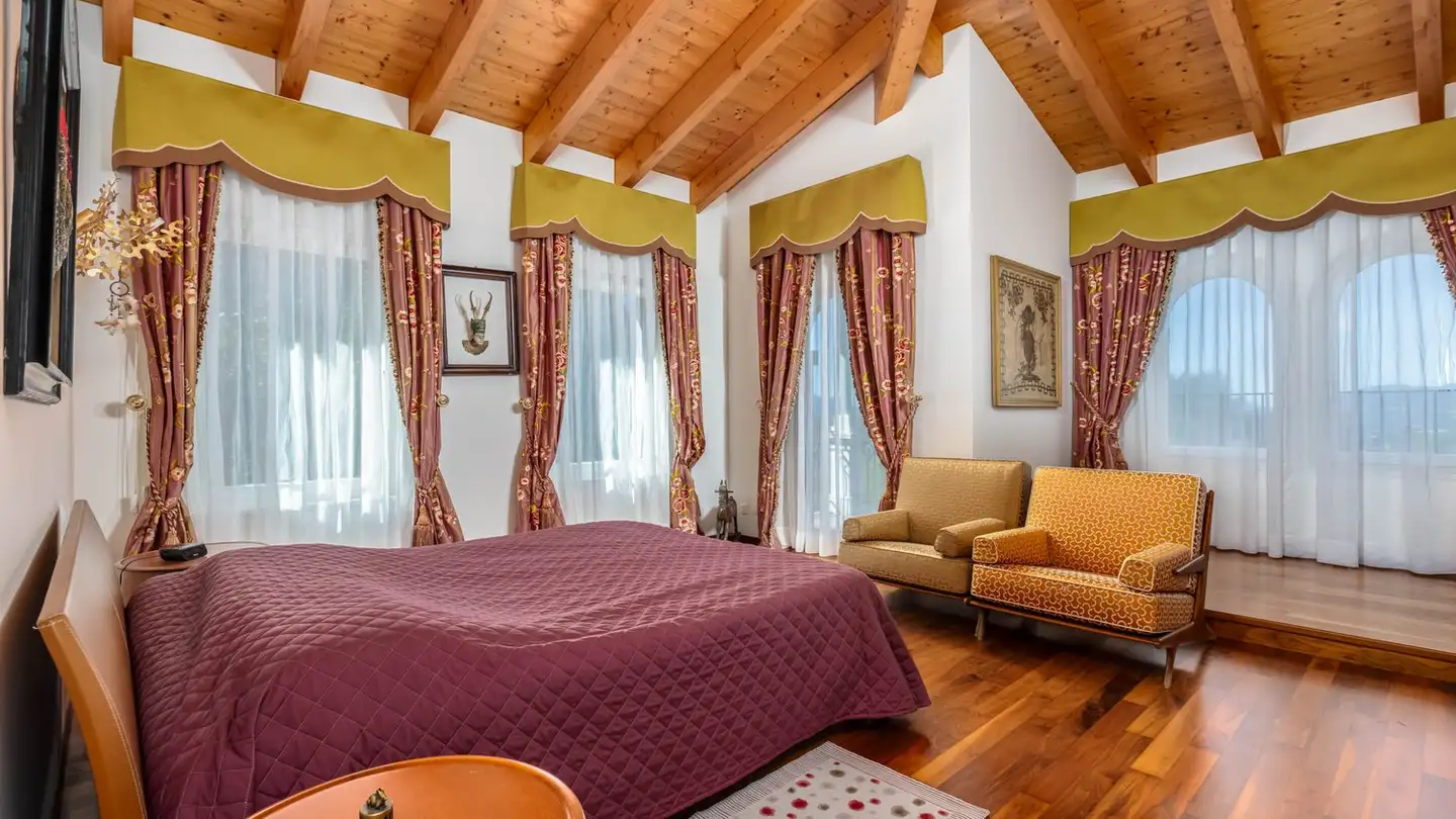 Single house for sale - 6966 Villa Luganese