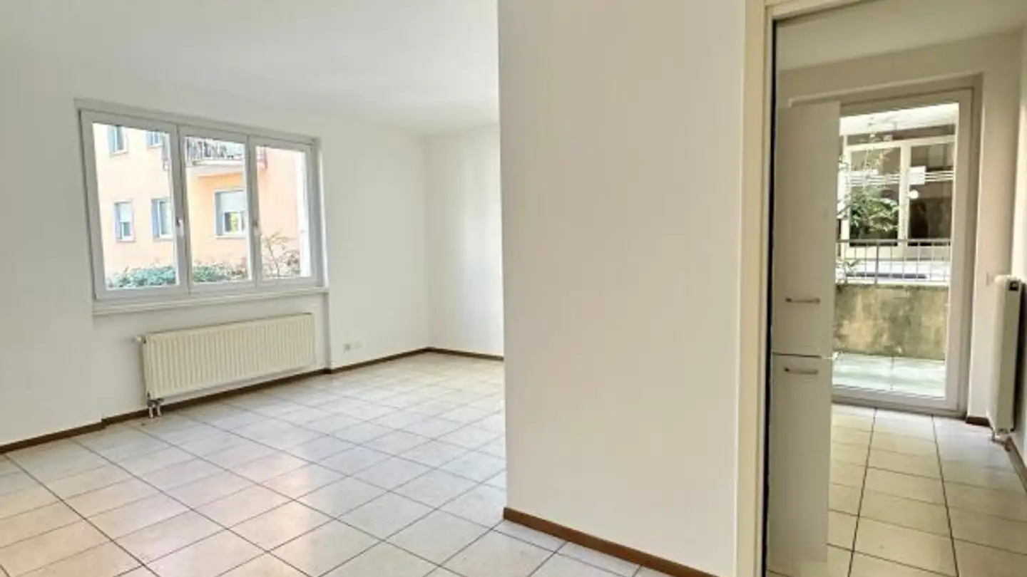 Appartamento in affitto - Via Calprino, 6900 Paradiso - Foto 2