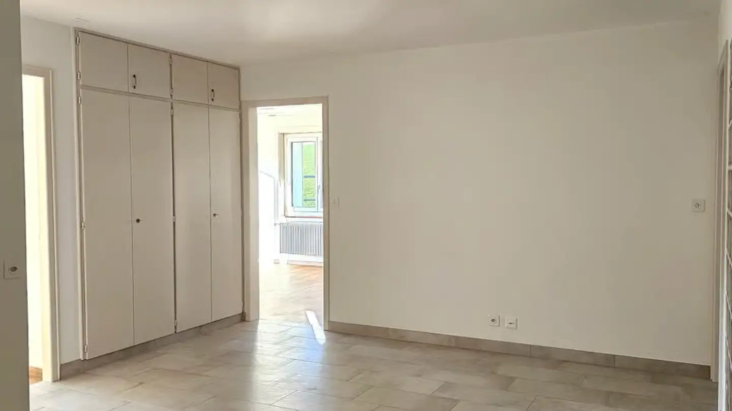 Apartment for rent - La Forêt 1, 2117 La Côte-aux-Fées - Photo 4