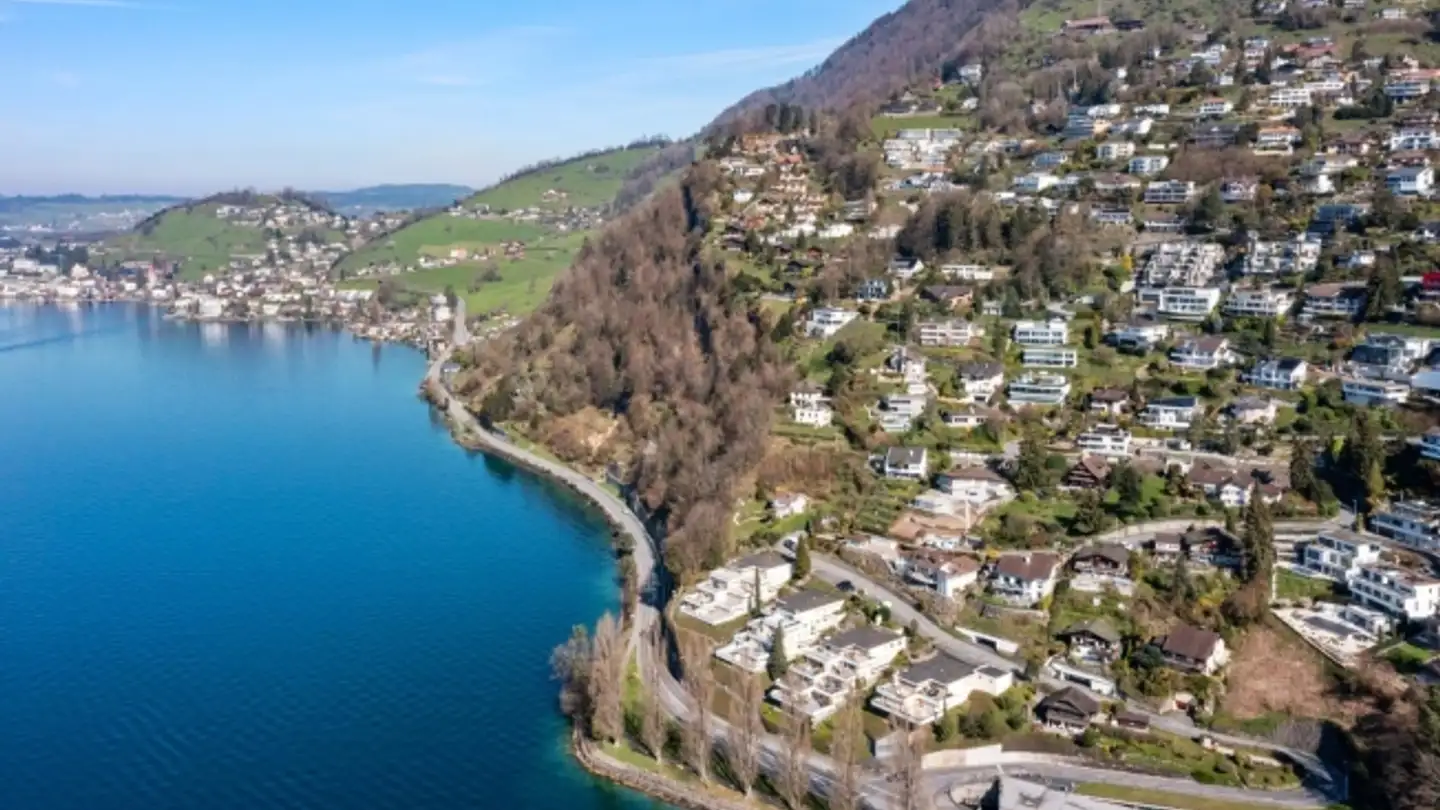 Constructible plot for sale - Riedsortstrasse 13, 6353 Weggis