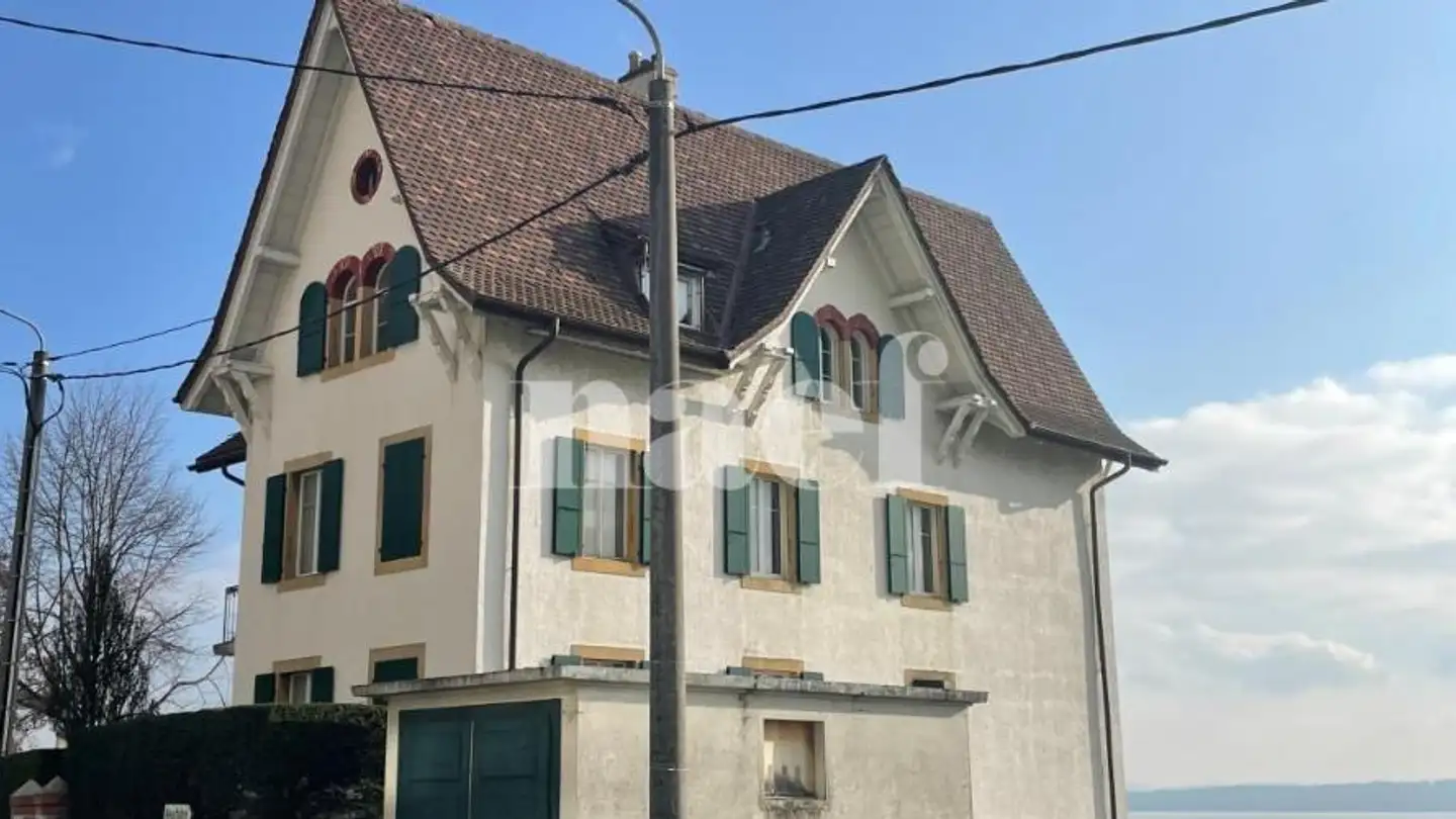Garage individuel à louer - Rue de la Maigroge 13, 2072 St-Blaise