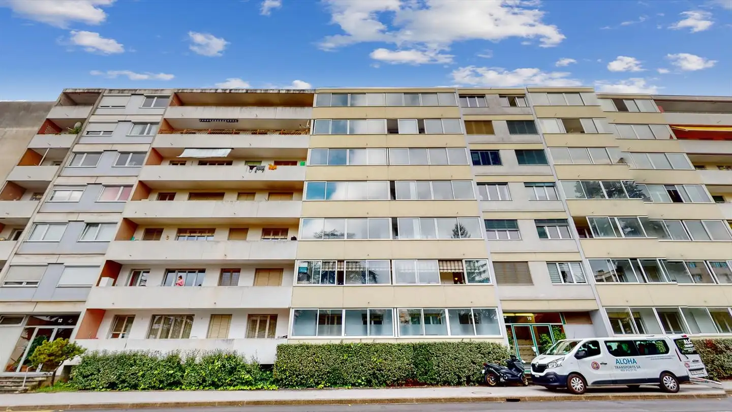 Outdoor parking space for rent - Avenue De Thônex 10, 1225 Chêne-Bourg