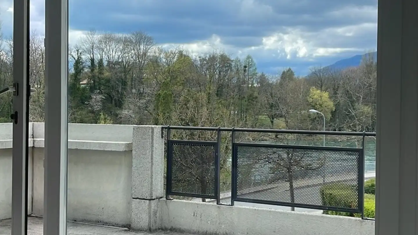 Apartment for rent - Route De Challex, 1283 La Plaine - Photo 4