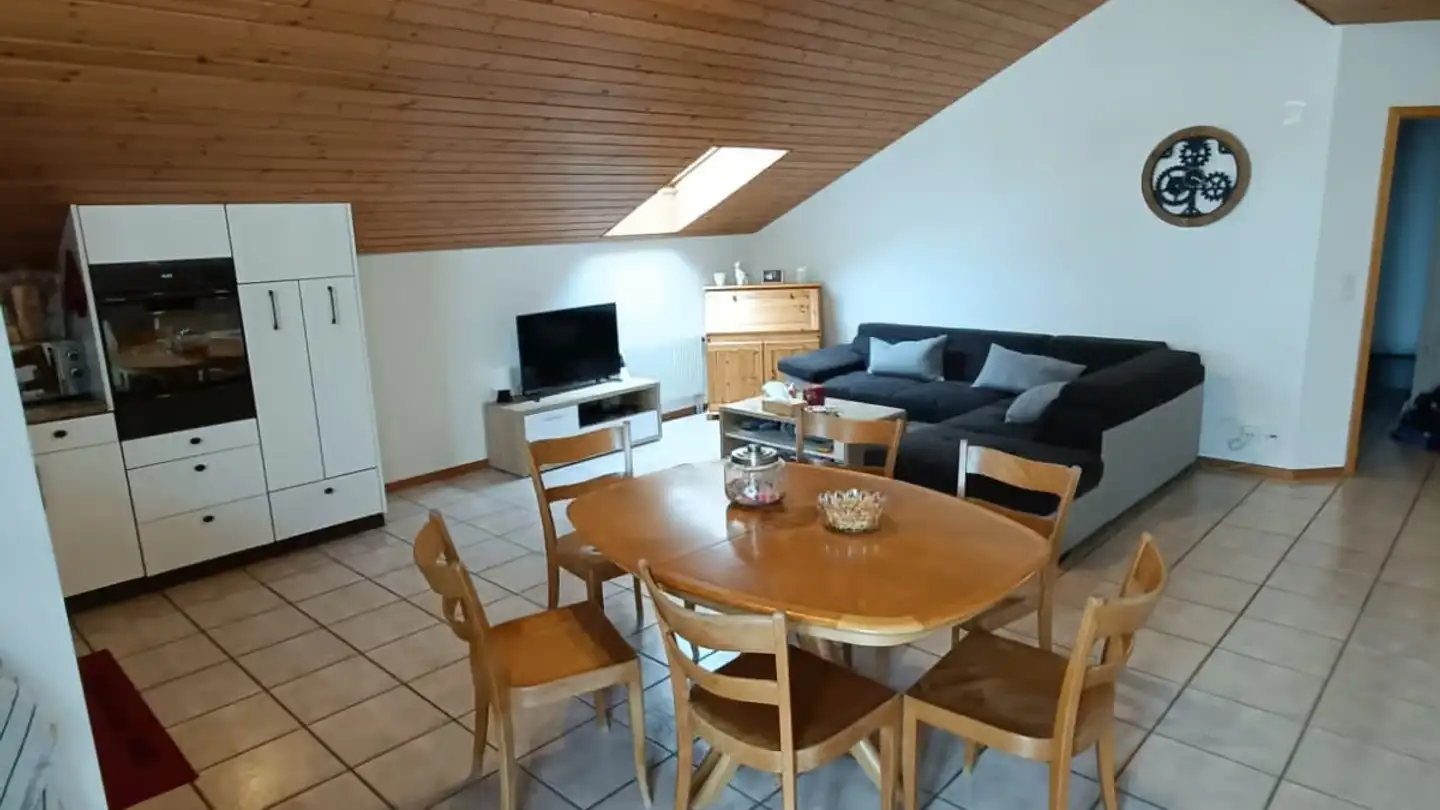 Appartamento in affitto - Les Peignières 75, 2362 Montfaucon - Foto 3