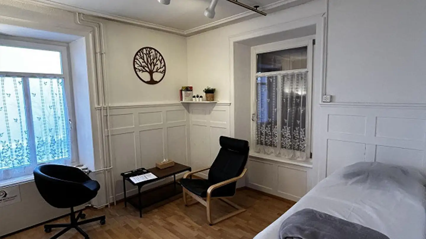 Arztpraxis mieten - Steinerstrasse 1, 6430 Schwyz - Foto 2