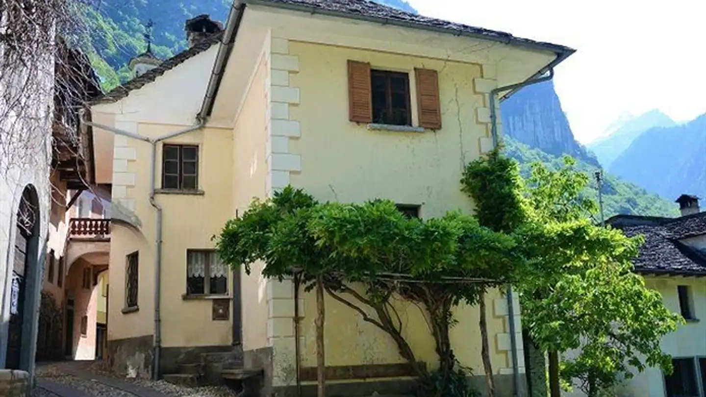 Maison en terrasse à vendre - 6694 Prato-Sornico