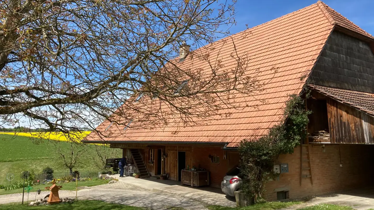 Wohnung mieten - Holzhüsere 476, 3255 Rapperswil BE - Foto 2